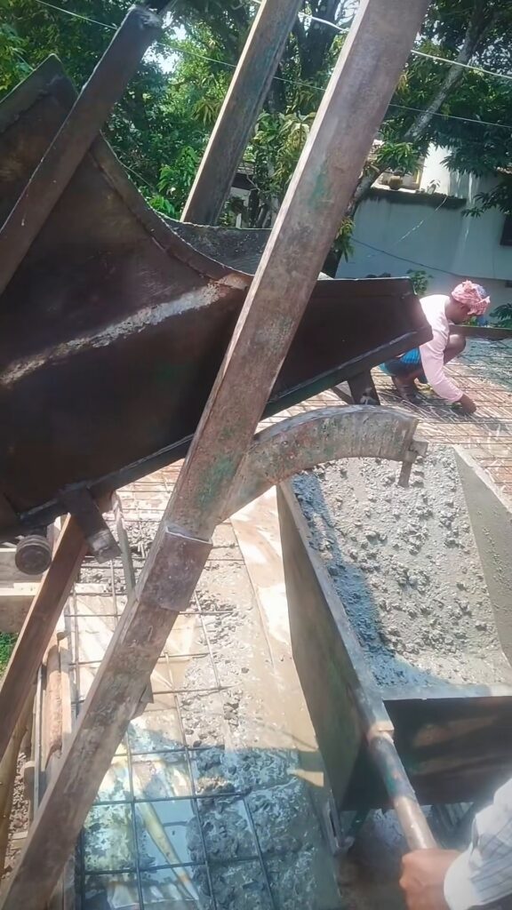 Phễu / máng đổ bê tông