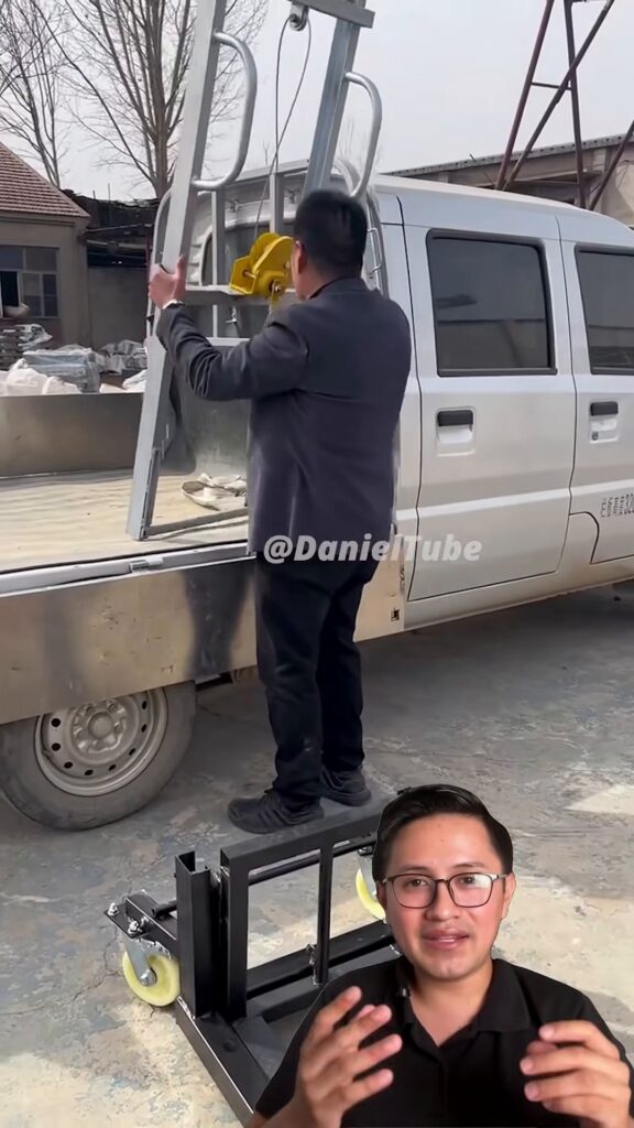 Xe nâng tay quay lắp ráp nhanh